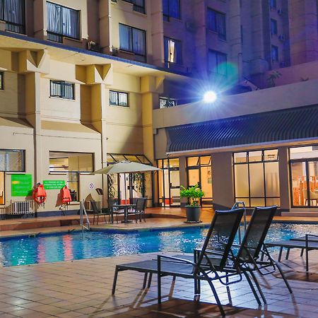 Holiday Inn - Harare By Ihg Ngoại thất bức ảnh