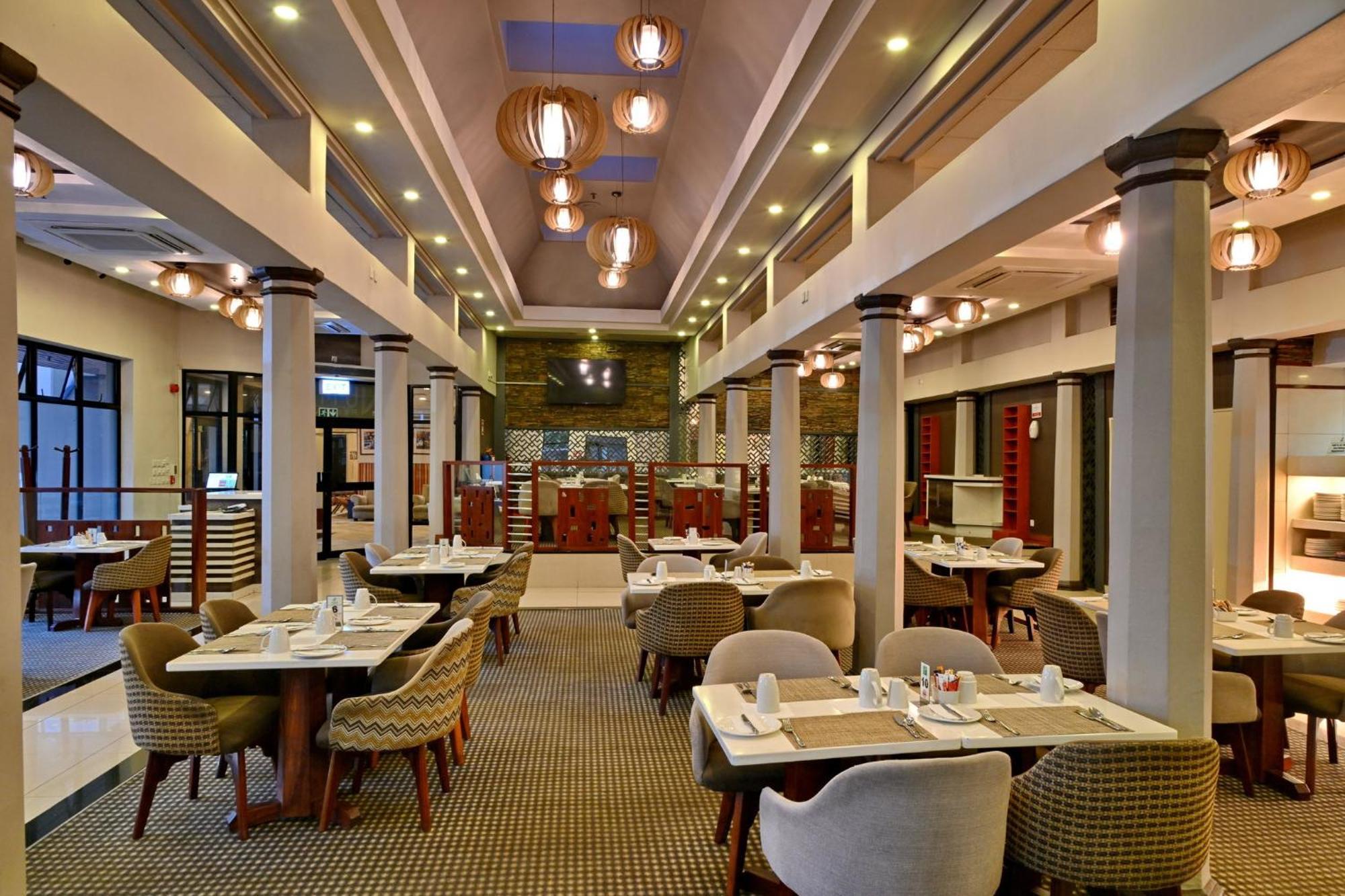 Holiday Inn - Harare By Ihg Ngoại thất bức ảnh