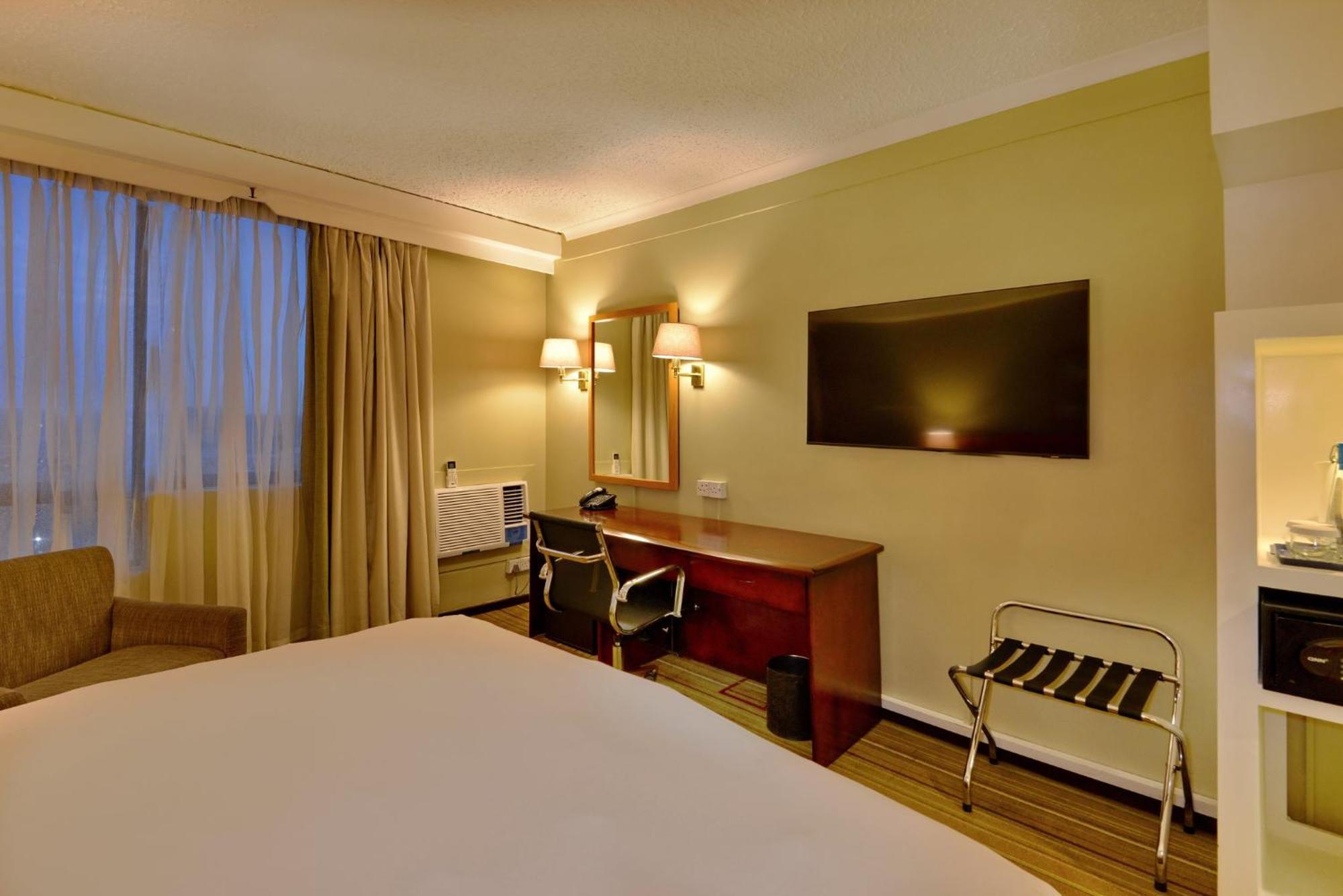 Holiday Inn - Harare By Ihg Ngoại thất bức ảnh