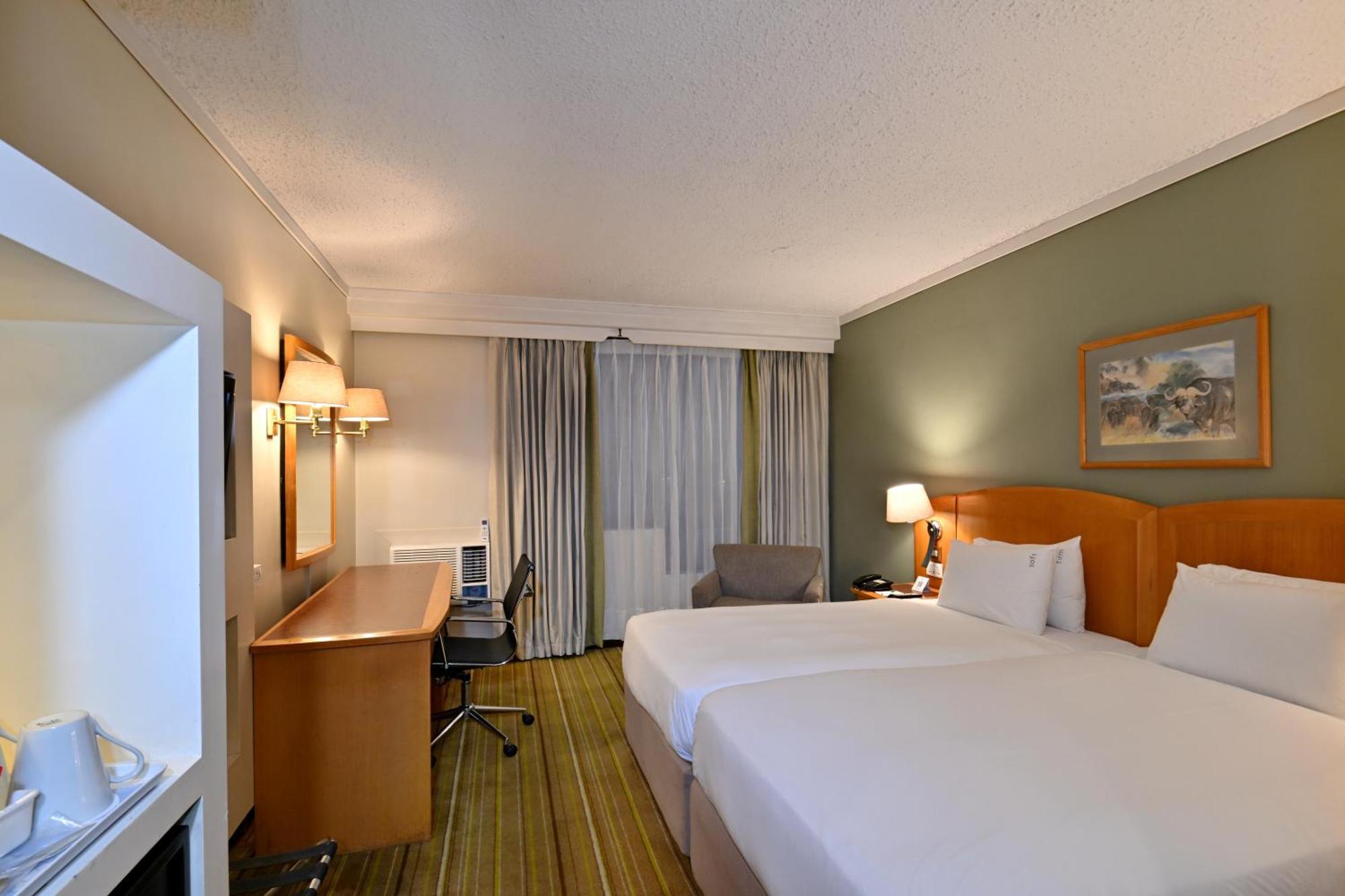 Holiday Inn - Harare By Ihg Ngoại thất bức ảnh